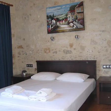 Sea Front Old Town Otel