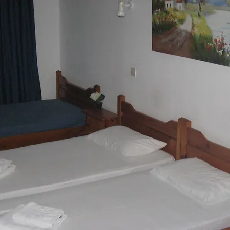 Sea Front Old Town 2* ريثيمنو